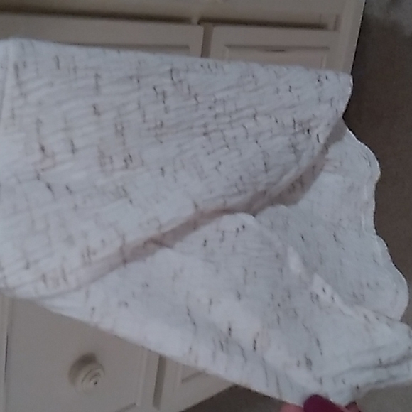 Style & co dressy off-white/cream beige top with 3/4 flaired sleeves, size XL. - Picture 3 of 7